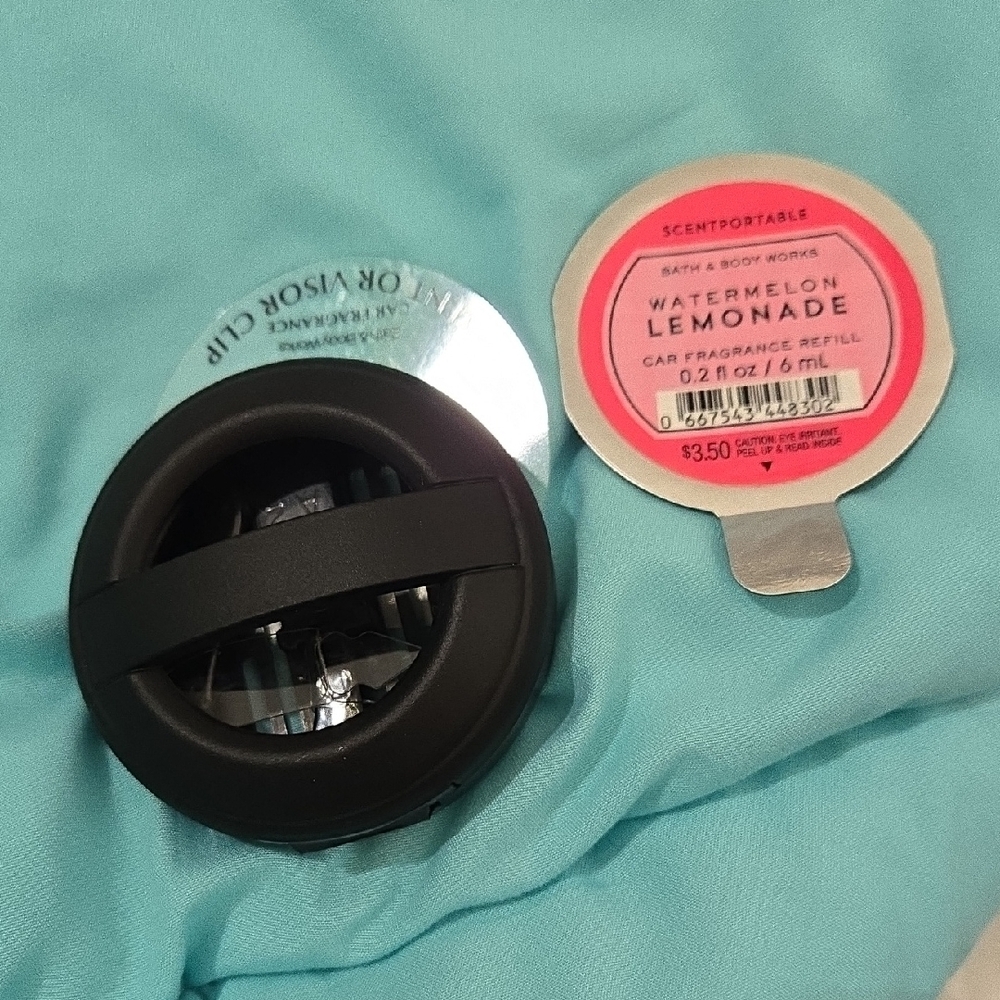 Bath & Body Works Car Fragrance Holder and Refill